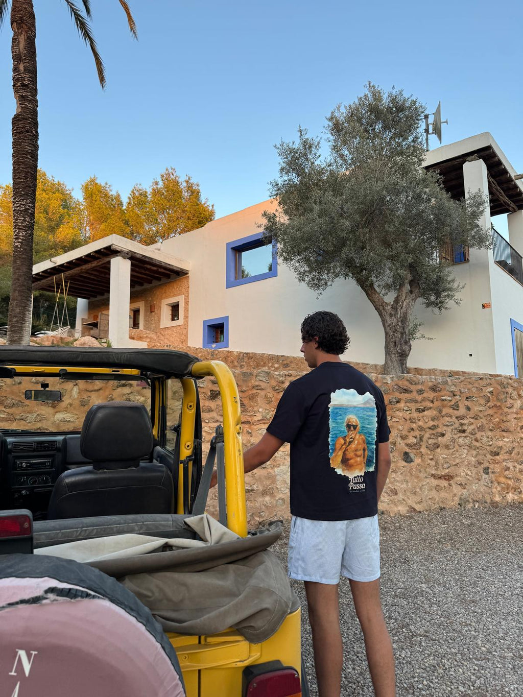 Tutto Passa T-Shirt