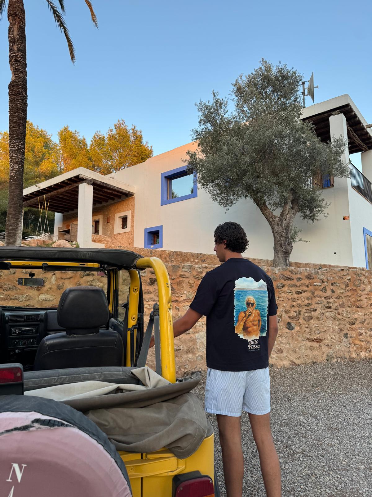 Tutto Passa T-Shirt