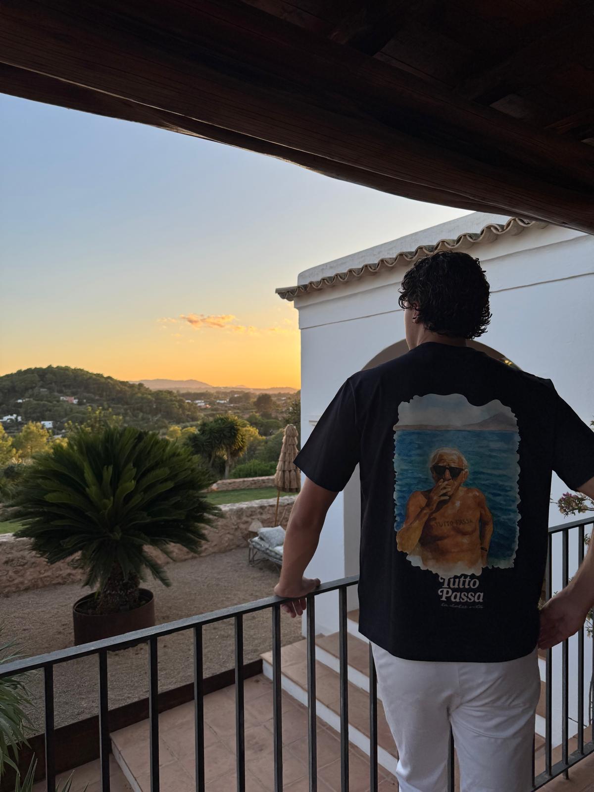 Tutto Passa T-Shirt
